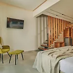 Letsos Hotel