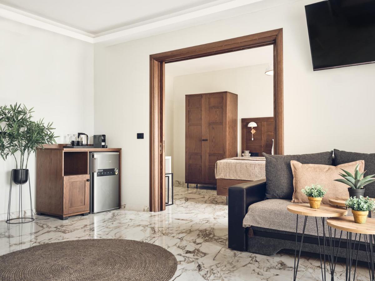 Letsos Hotell 4*