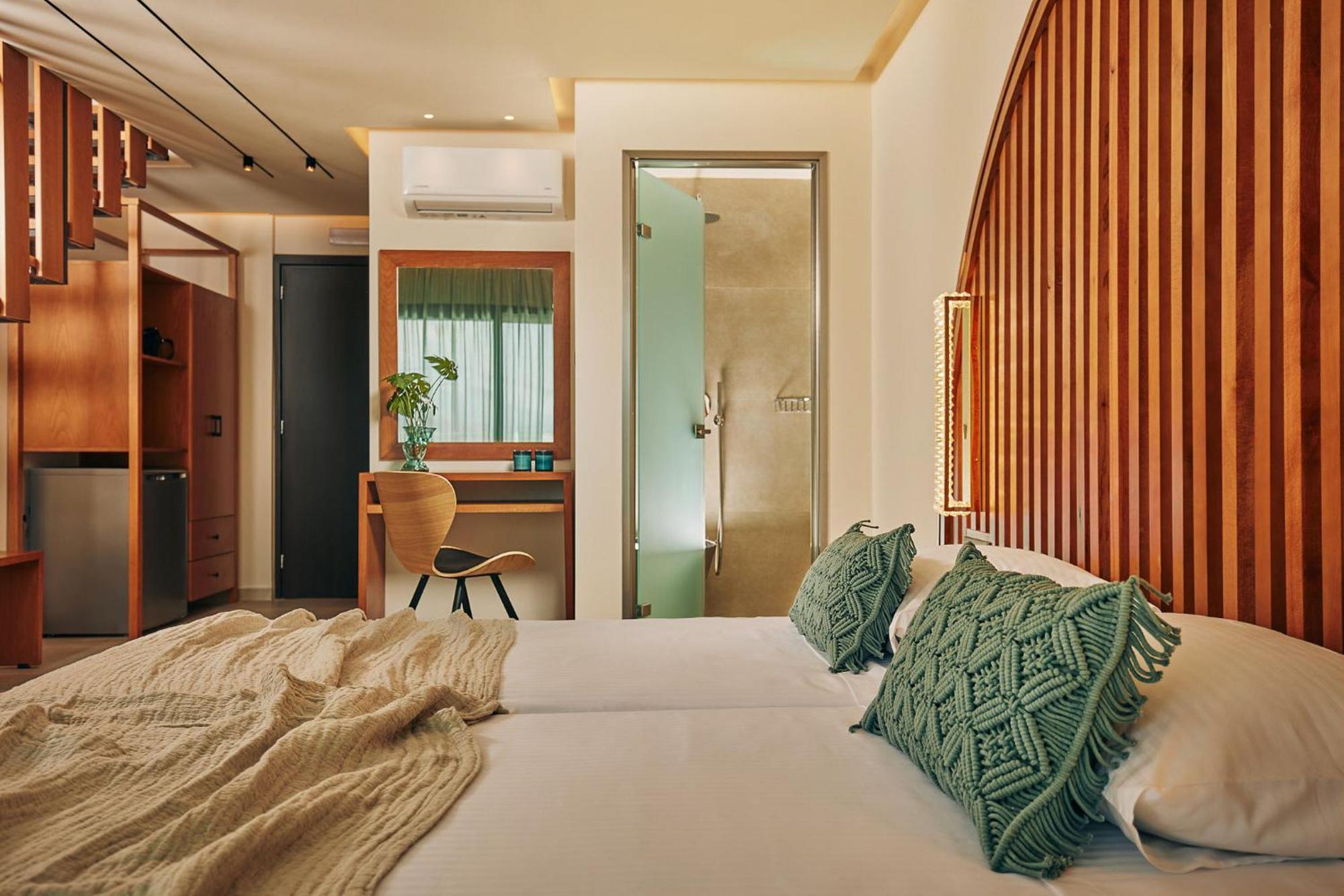 Hotell Letsos 4*