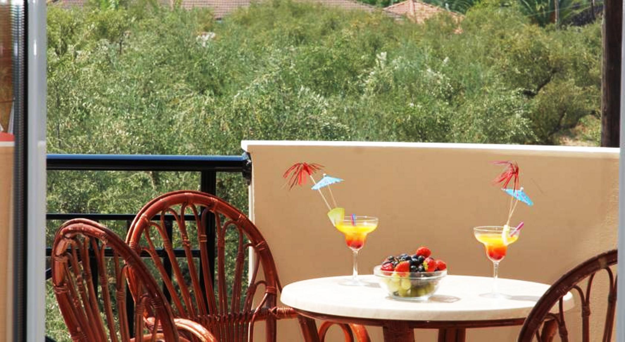 Hotel Letsos